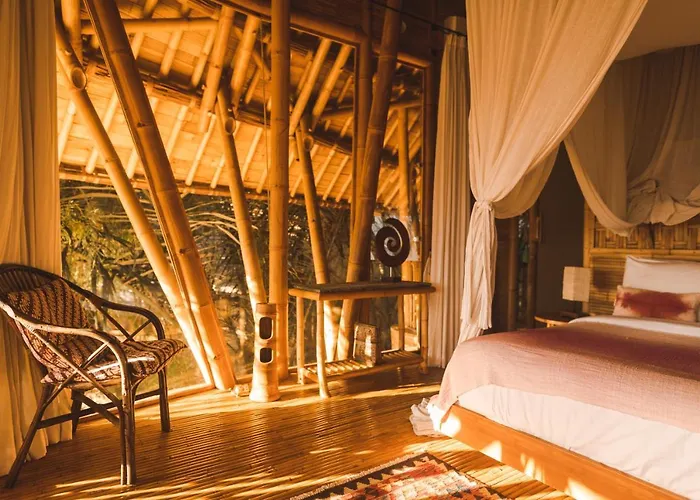Ananda House 3bds Eco Bamboo House Pool River View Villa