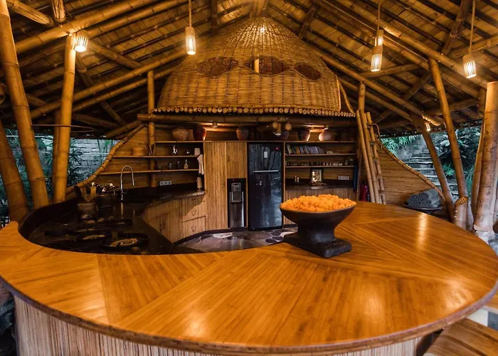 Villa Ananda House 3bds Eco Bamboo House Pool River View Bringkit